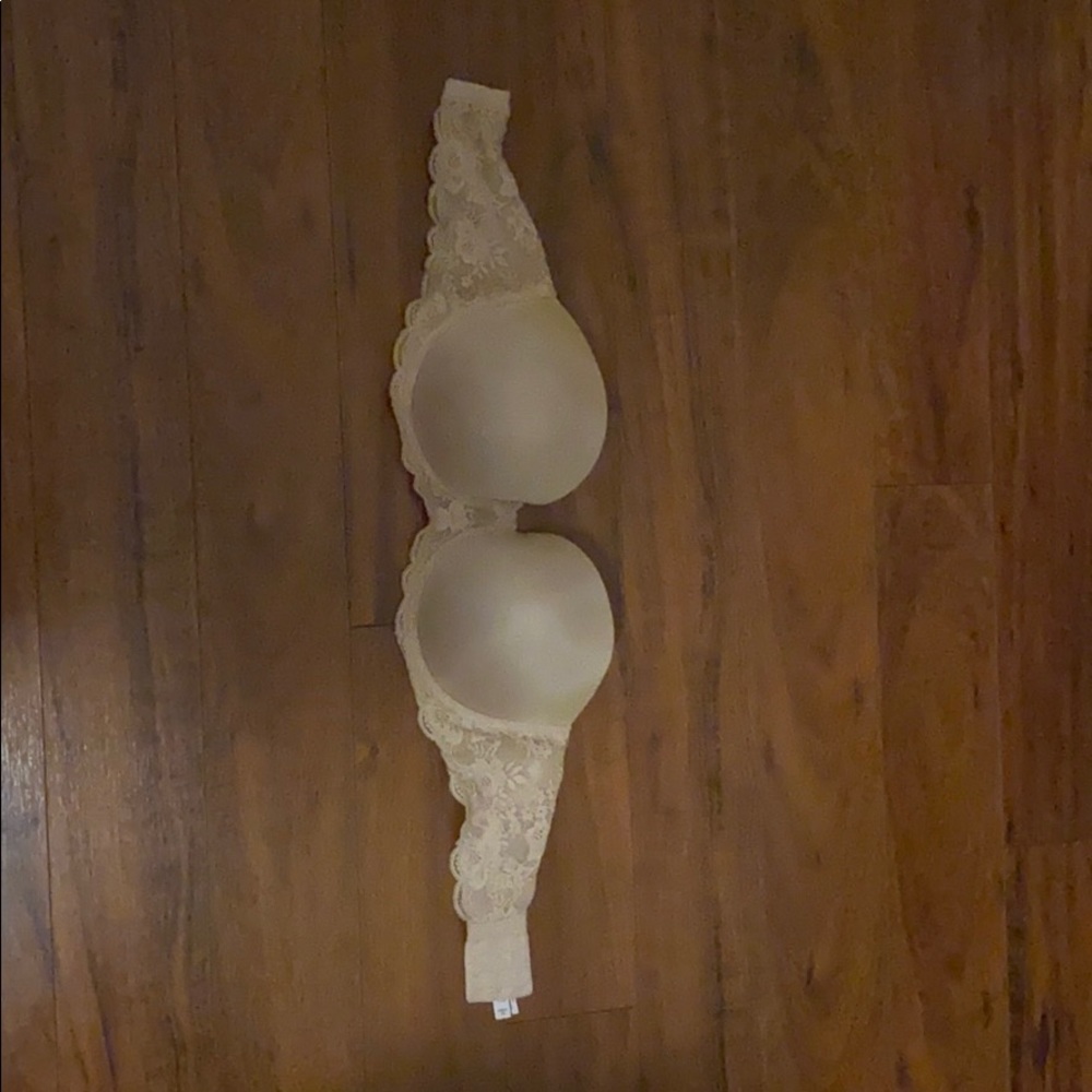 Victoria’s Secret Dream Angels Nude Strapless Bra
